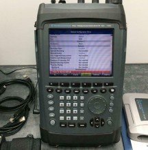 Rohde Schwarz PR100 Portable Receiver