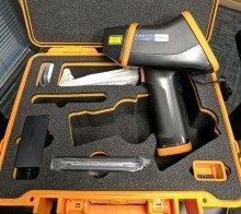 Hitachi Vulcan Expert LIBS Handheld Analyzer LASER Alloy ID Scrap PMI Metal